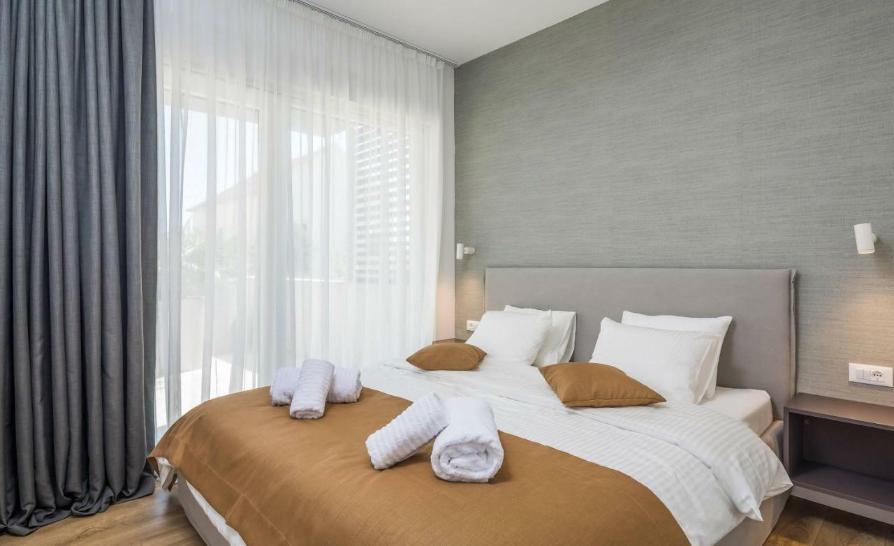 Luxury Villa Lucice View Milna  Zewnętrze zdjęcie