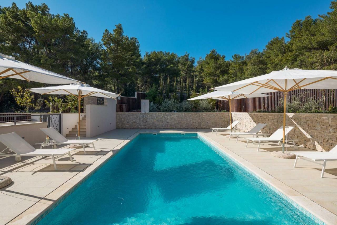 Luxury Villa Lucice View Milna  Zewnętrze zdjęcie